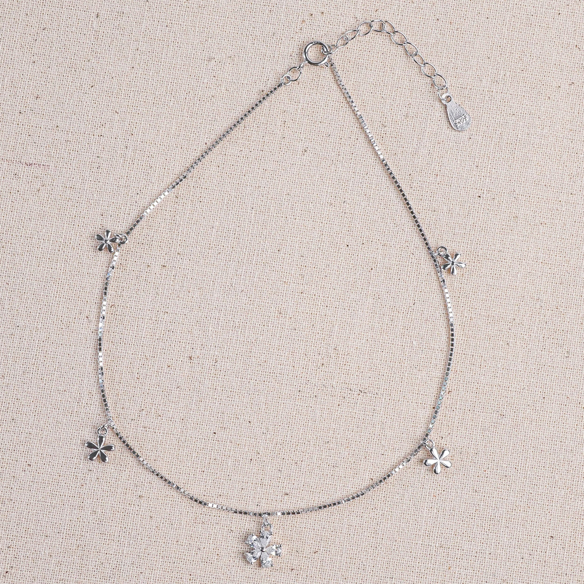 925 Sterling Silver Charming Petal Whisper Anklet