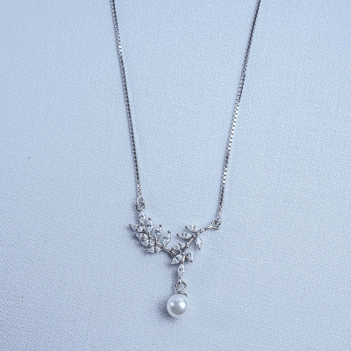 925 Sterling Silver Leaf Pearl Women Pendant Chain