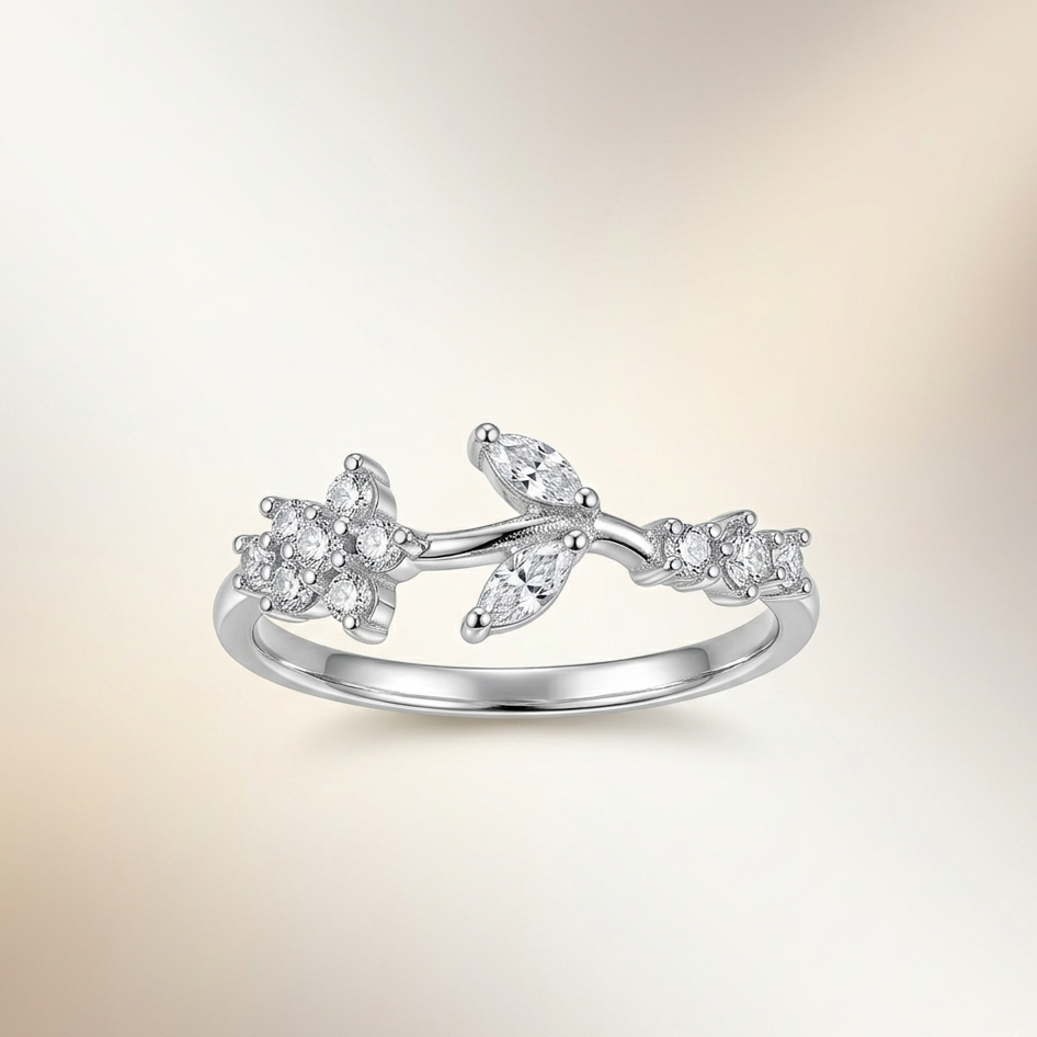 Silver Ethereal Leaf Ring