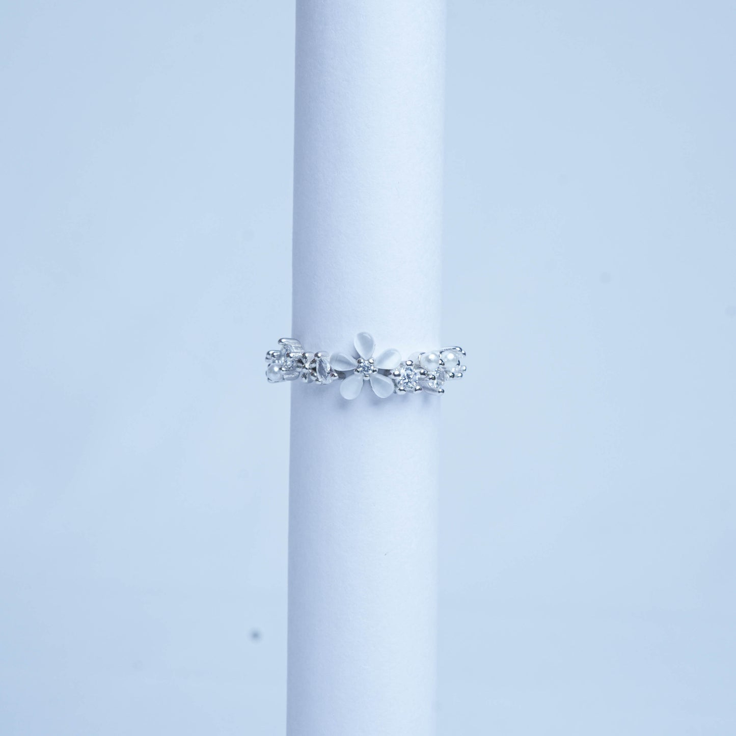 Silver Daisy Bloom Stone Ring