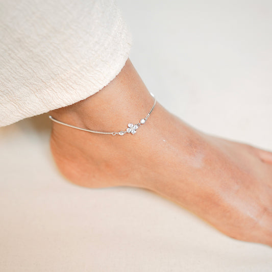 Silver Serene Flower Delight Anklet