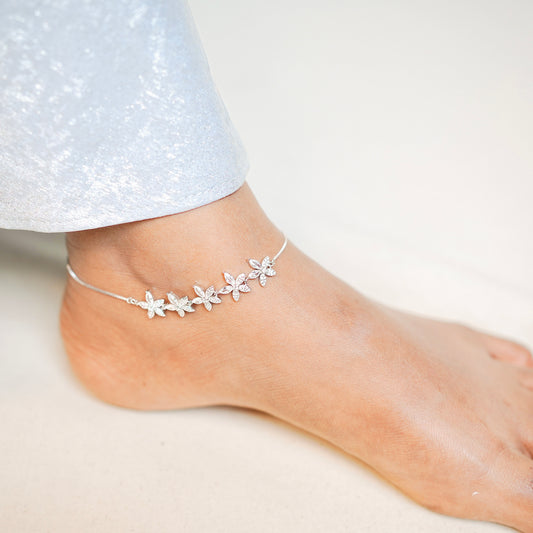 Silver Blooming Garden Beauty Anklet