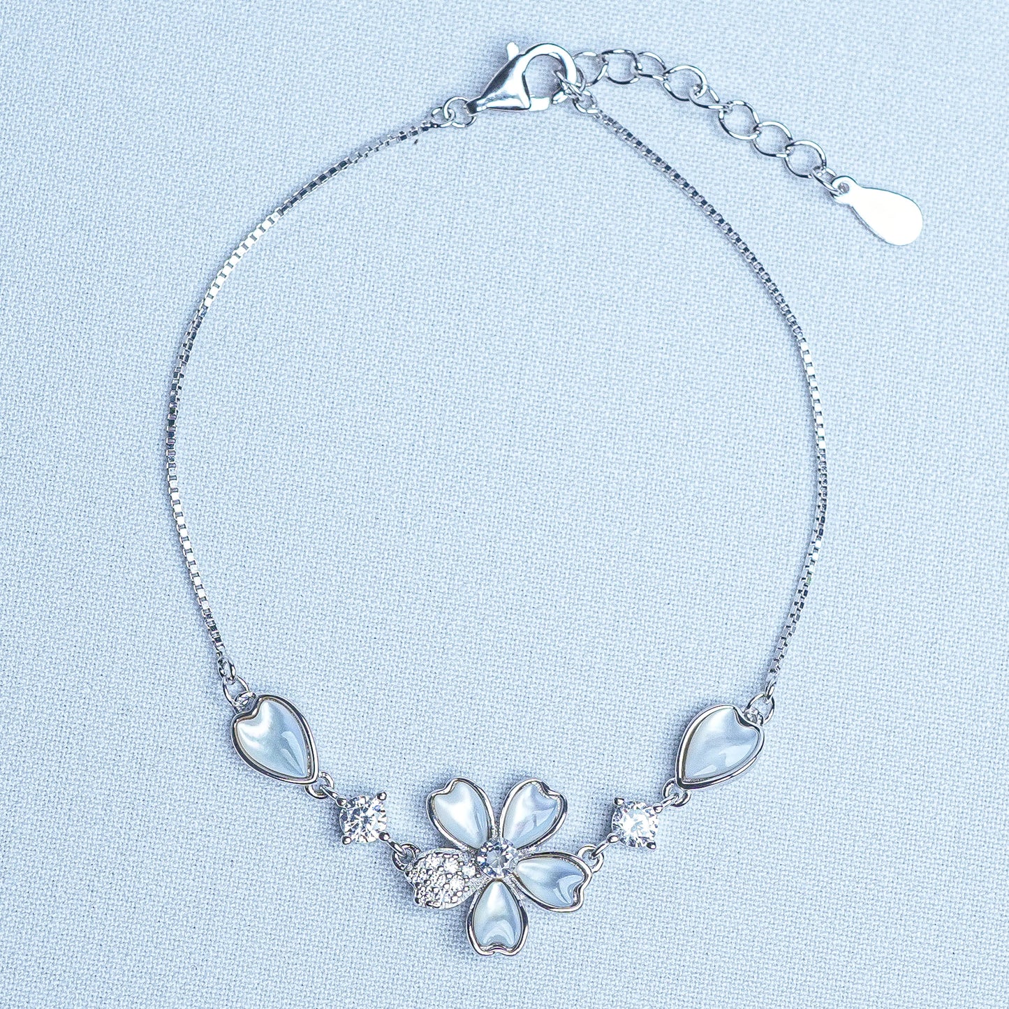 Silver Radiant Floral Petal Women Chain Bracelet