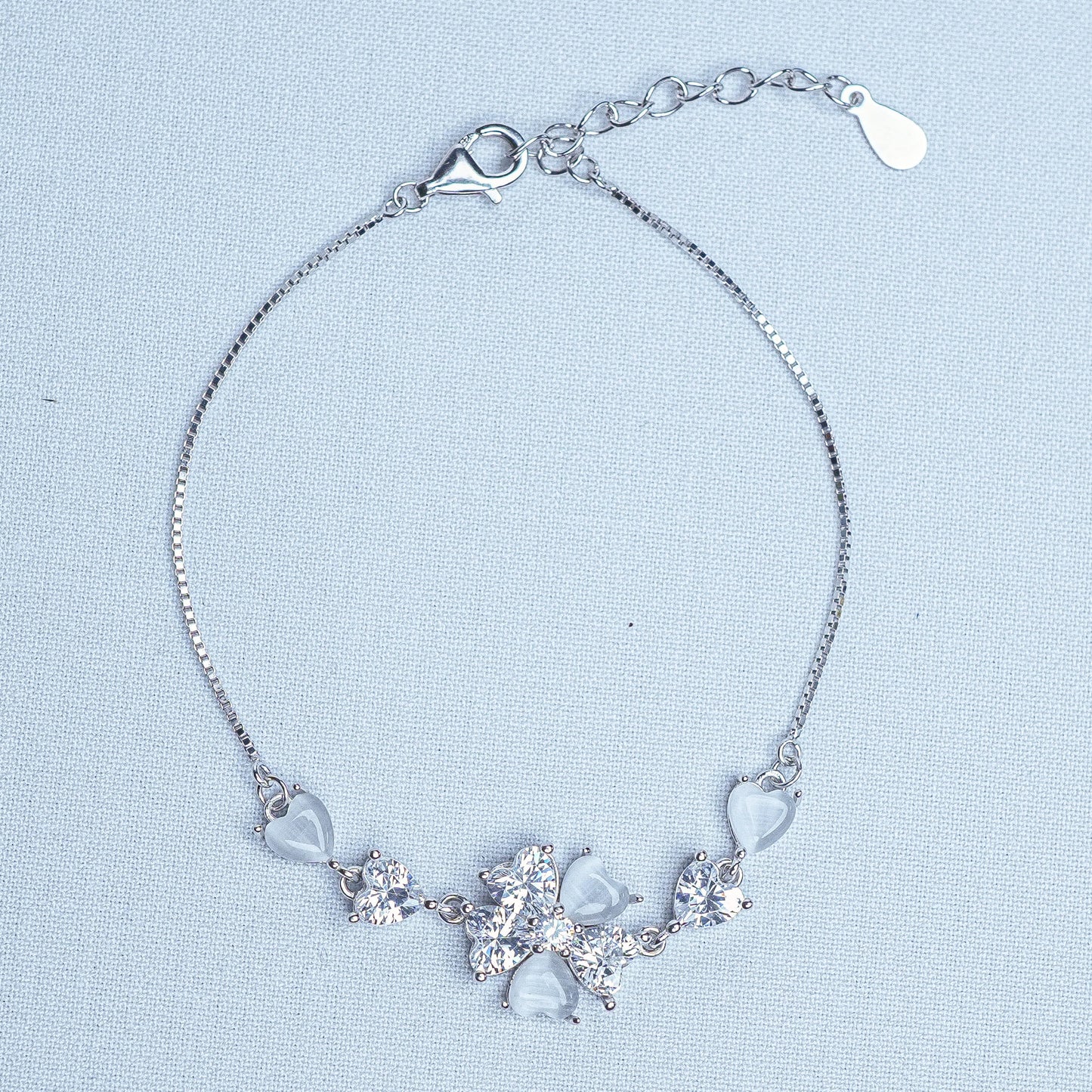 Silver Heart Petal Mist Women Chain Bracelet