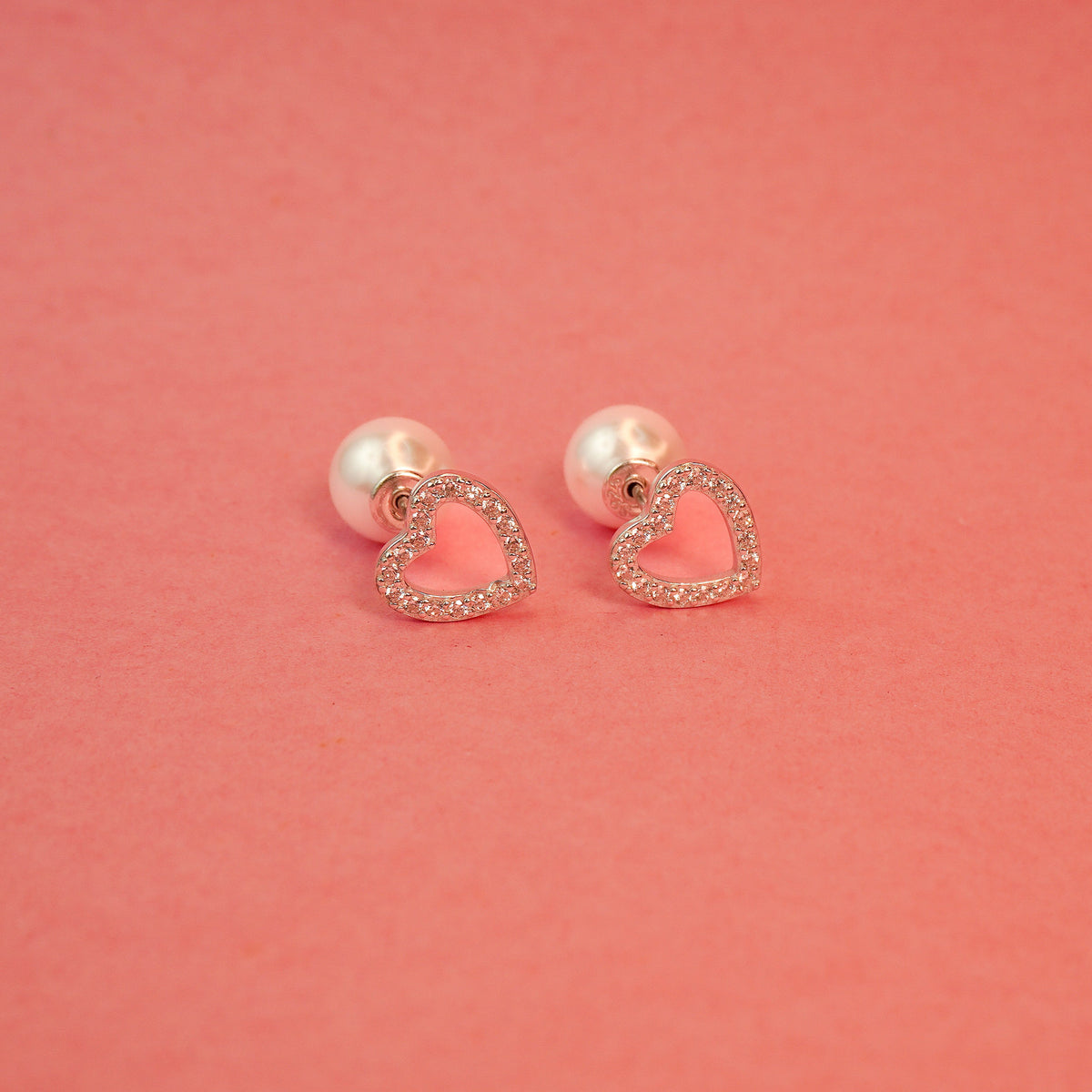 925 Sterling Silver Two-Way Heart Pearl Stud Earring