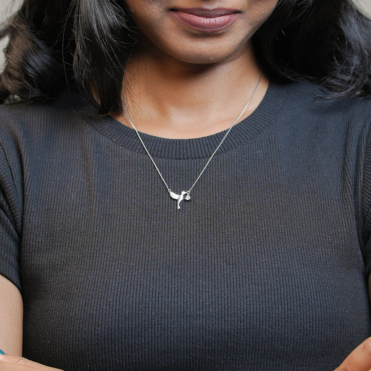 925 Sterling Silver Luxe Humming Bird Women Pendant Chain