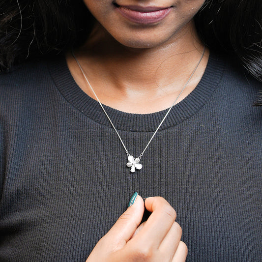 925 Sterling Silver Floral Lumina Women Pendant Chain