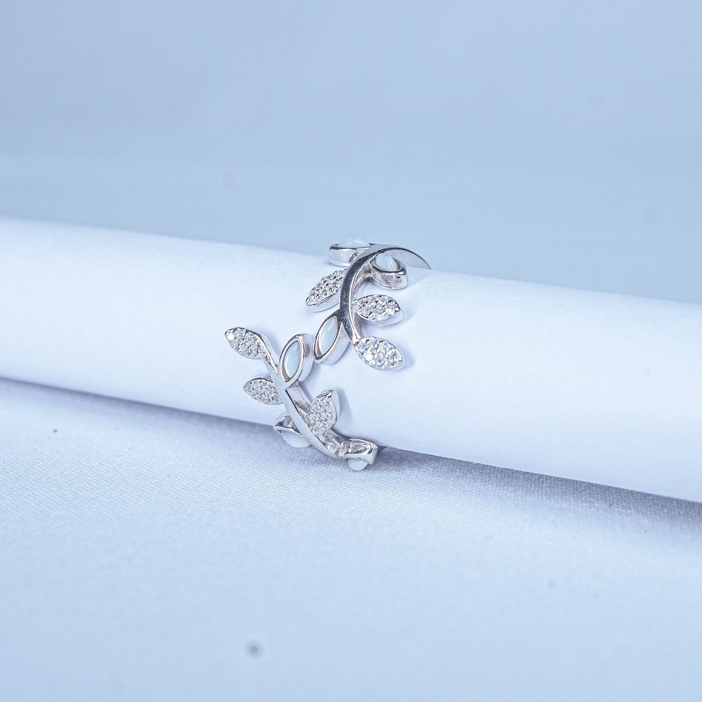 925 Sterling Silver Enchanted Leaf Vine Women Ring