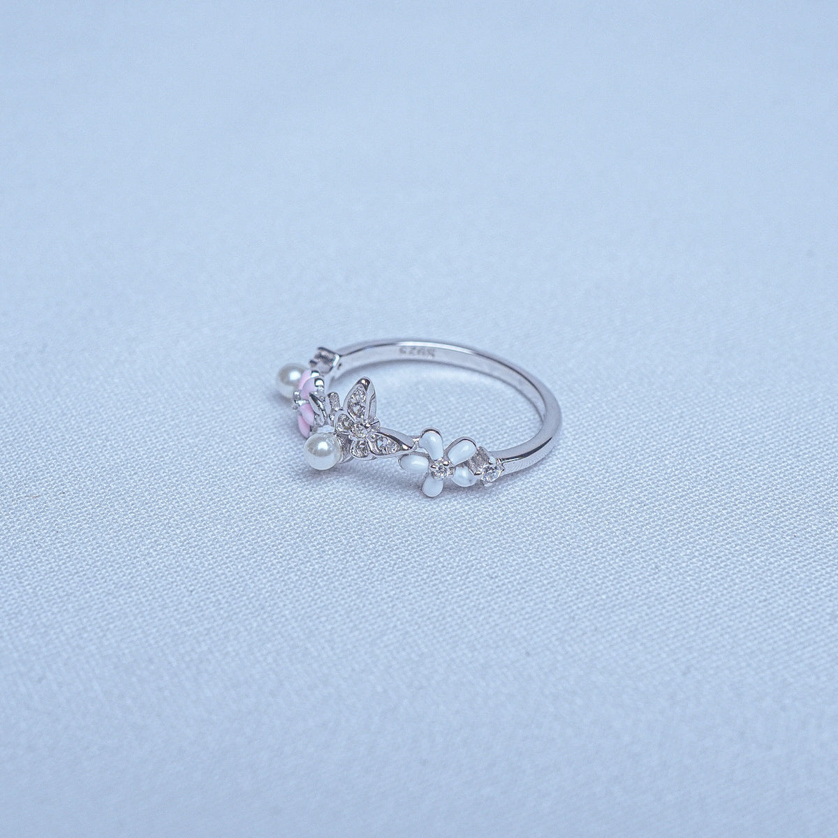 925 Sterling Silver Fluttering Butterflies Women Ring