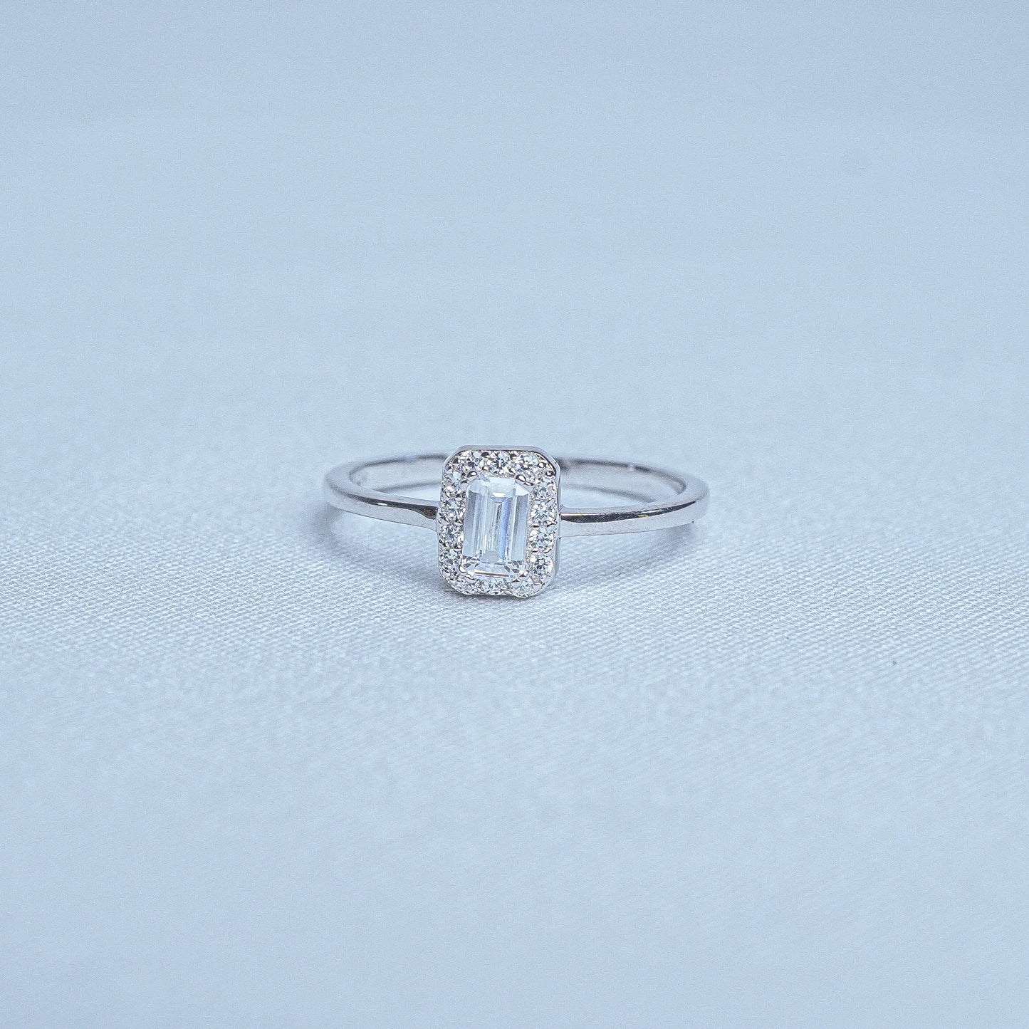 925 Sterling Silver Royal Stone Women Ring