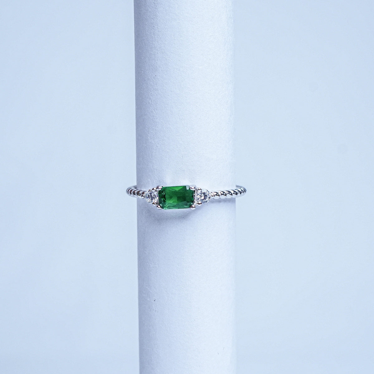 925 Sterling Silver Emerald Green Grace Women Ring