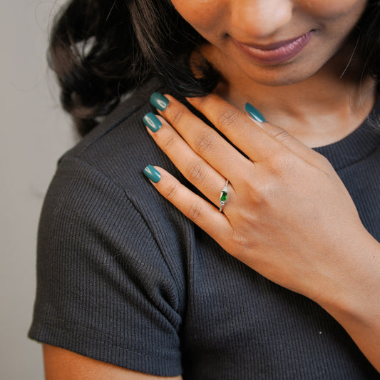 925 Sterling Silver Emerald Green Grace Women Ring