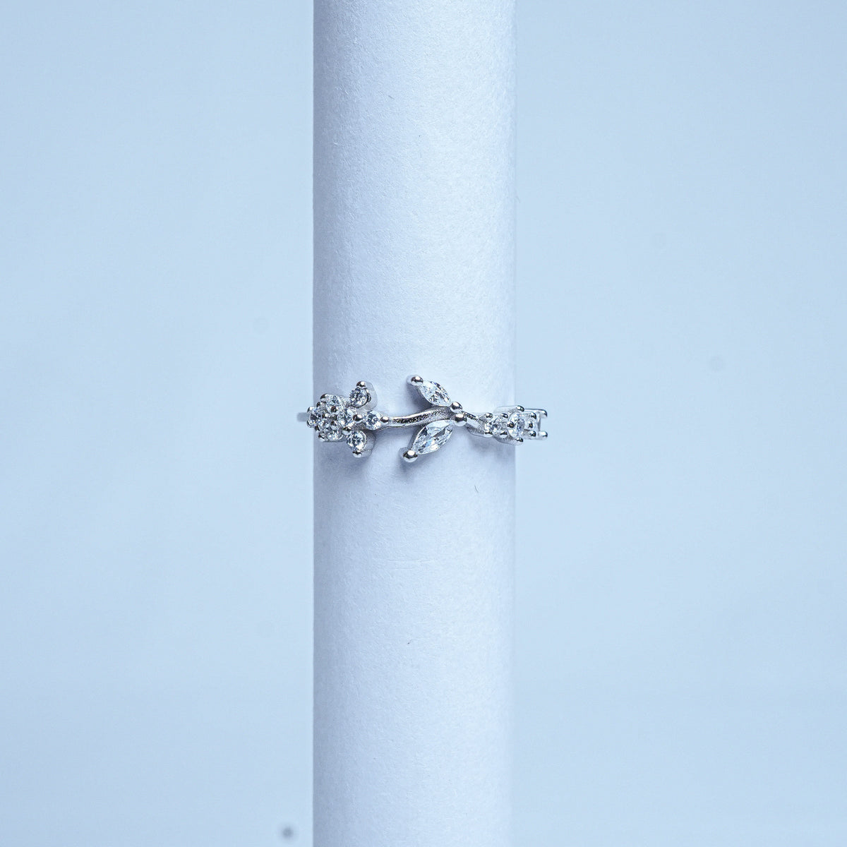 925 Sterling Silver Ethereal Leaf Women Ring