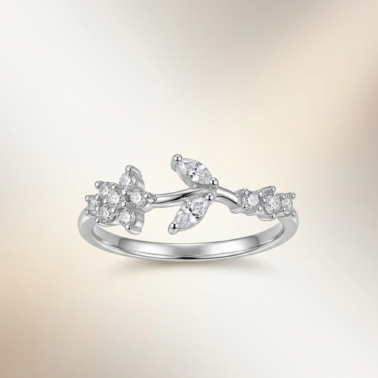 Silver Ethereal Leaf Ring