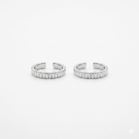 Silver Ribbed Stripe Toe Ring