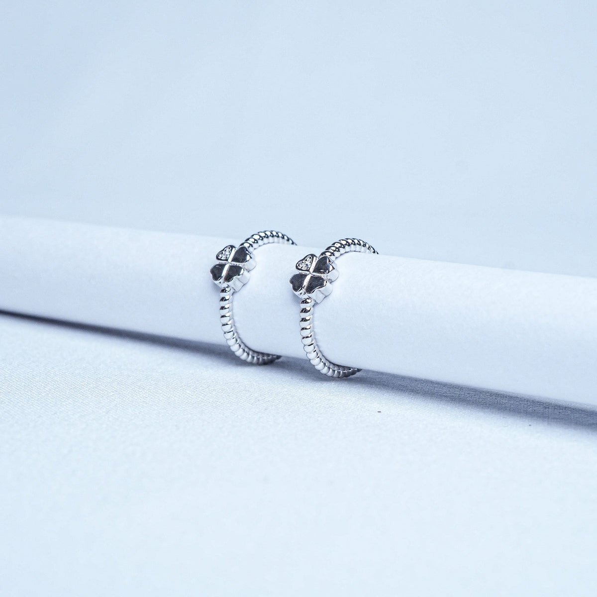 925 Sterling Silver Clover Aura Women Toe Ring