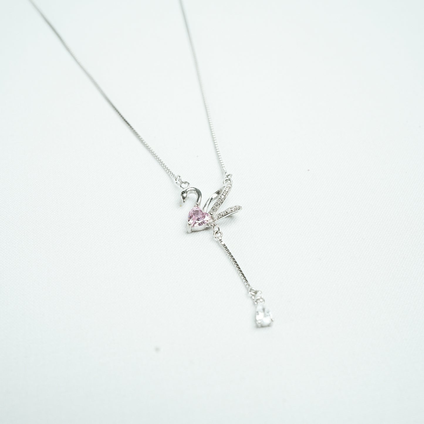 Silver Luxe Swan Pendant Chain